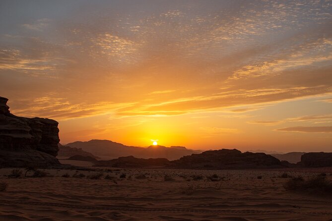 Wadi Rum Desert Sunset Tour - Khazali Canyon adds shade and texture