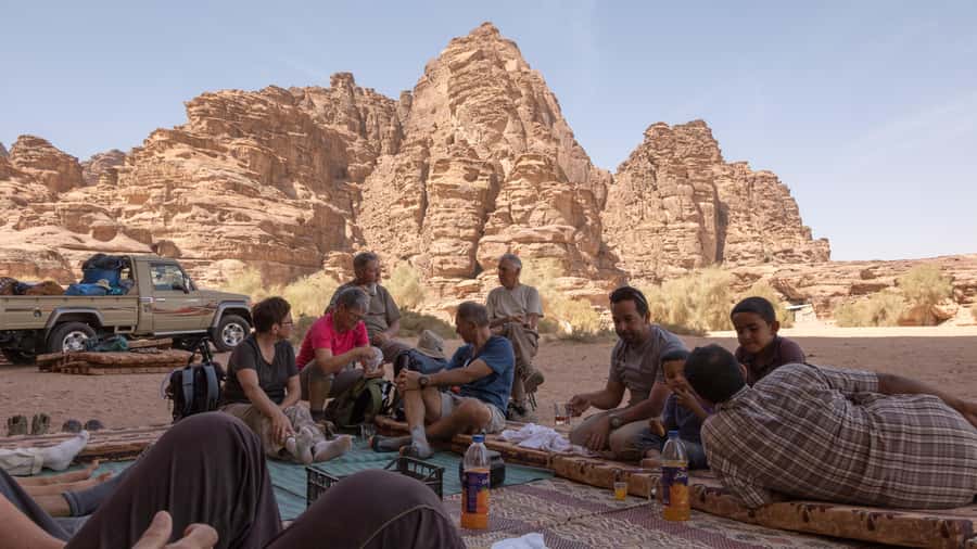 Wadi Rum: Explore 10-Hour Jeep Tour Pass, Guide, Meal & Stay - Bedouin dinner and the campfire