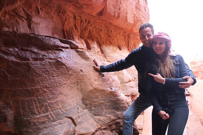 Wadi Rum: Explorer Jeep Tour PASS + Local Food + Optional Stay - Five things to know before booking