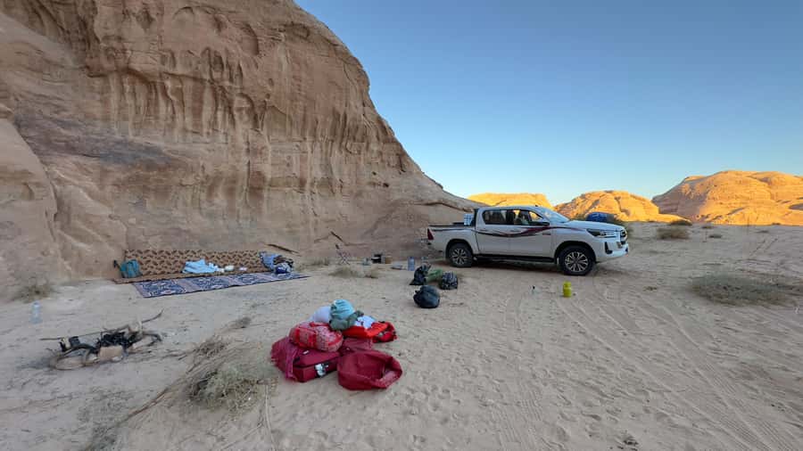 Wadi Rum: Half Day Jeep Tour - - Red dunes and the big Wadi Rum view