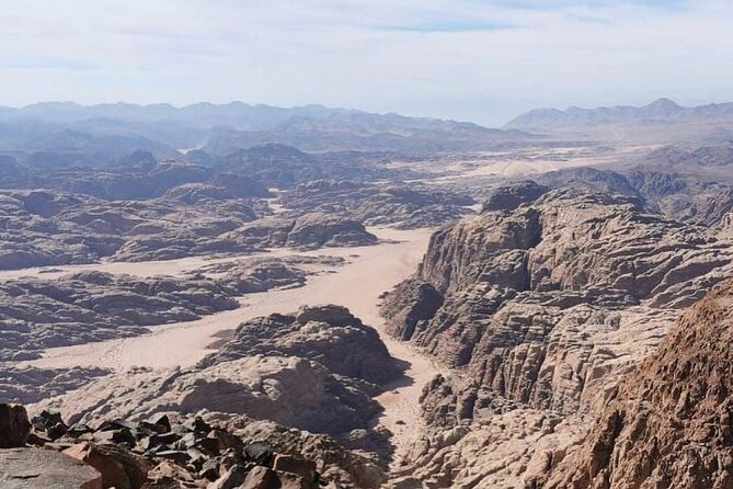 Wadi Rum Mountain Hike: Umm Ad Dami, highest point of Jordan + Jeep tour & Lunch - The final jeep ride and Um Sabatah sunset