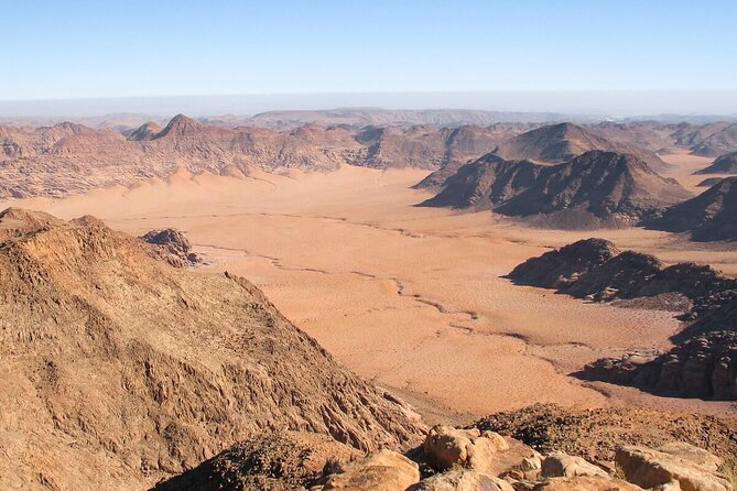 Wadi Rum: Mountain Hike with Lunch & Scenic Valley Tour - What the private format is worth at $127
