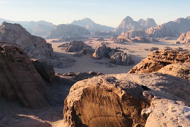Wadi Rum overnight jeeptour - 1 Day/ 1 Night - Khazali Canyon and ancient inscriptions